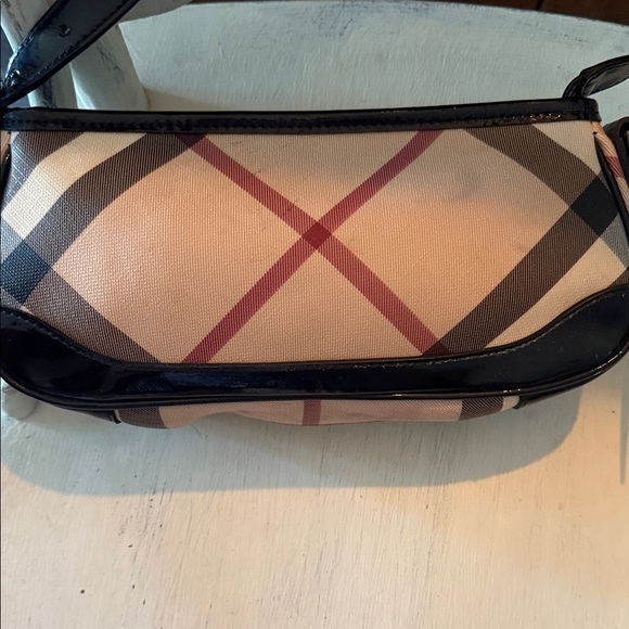 Burberry Black and Tan Shoulder Bag - Picture 5 of 13